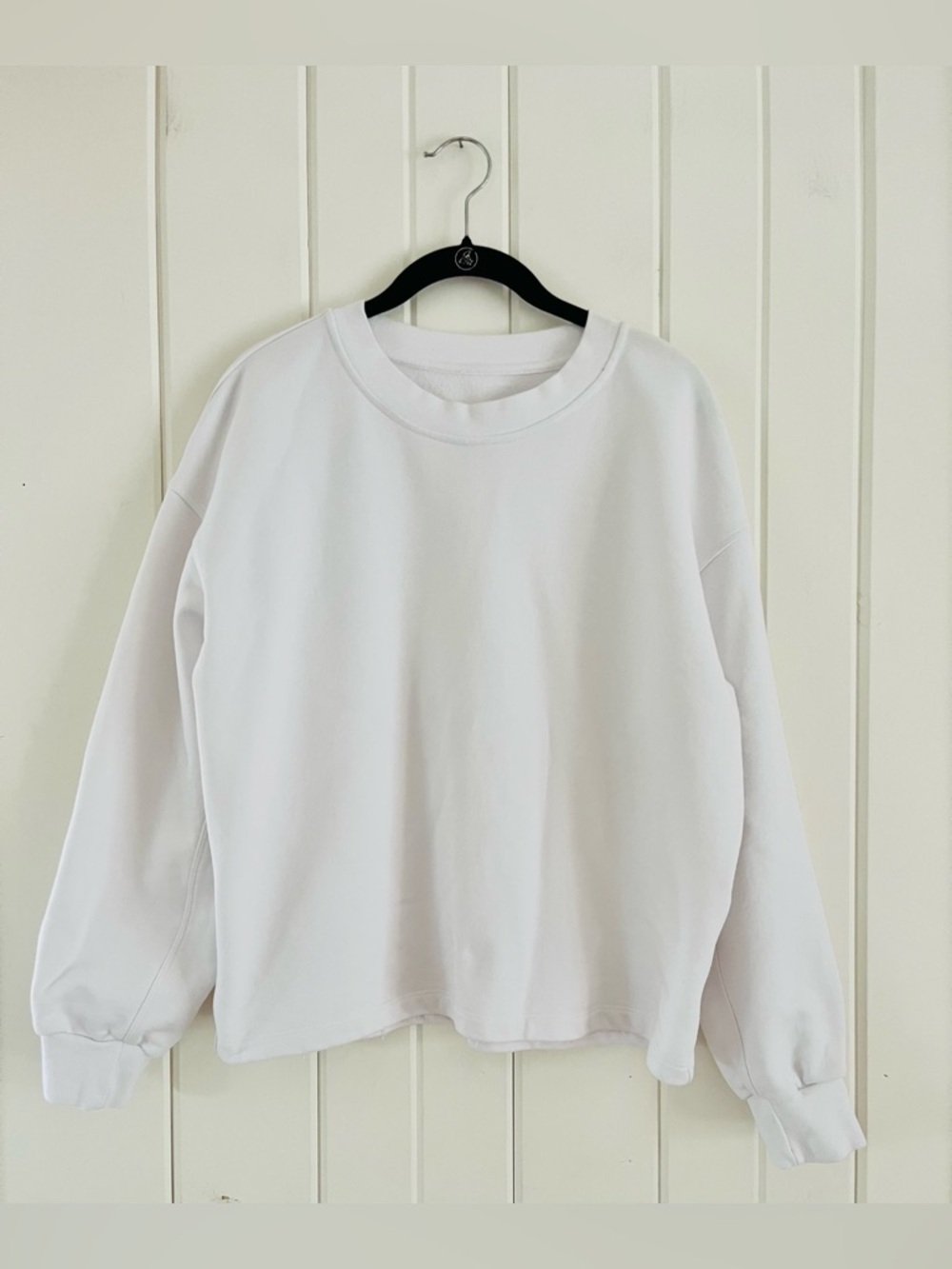 Lululemon White Perfectly Oversized Crew, Sz M (P2P 24)